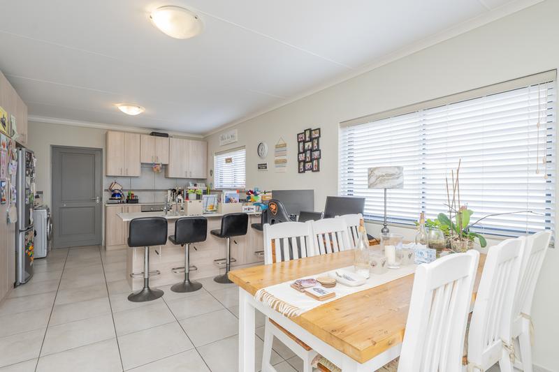2 Bedroom Property for Sale in Fish Hoek Western Cape